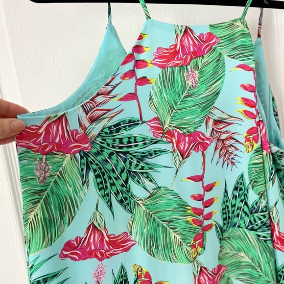 Summer dress - Picture 4 of 7